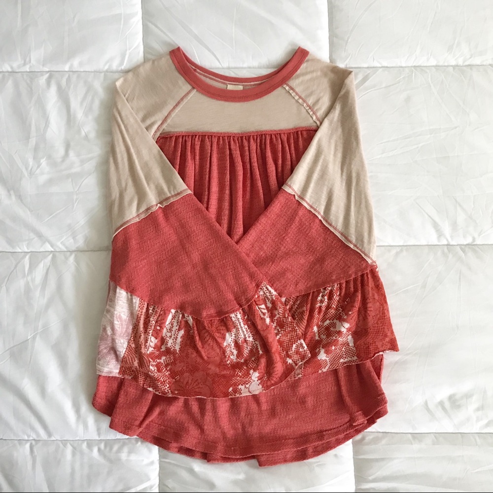 Free People FRIDAY FEVER Ruffle Sleeve Top - Picture 3 of 7